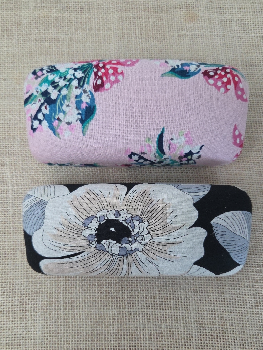 Set Of 2 Vera Bradley Floral Fabric Print Hardshell Sunglasses Cases